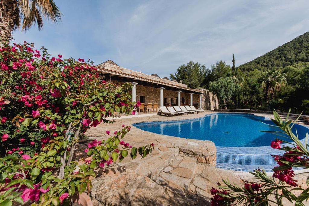 Villa & Guesthouse Paissa D'En Bernat Cala Tarida  Exterior photo